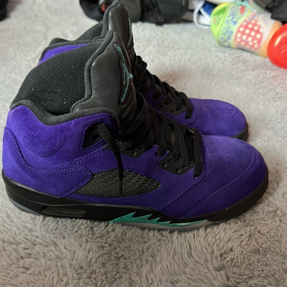 Jordan 5 - Picture 3 of 4